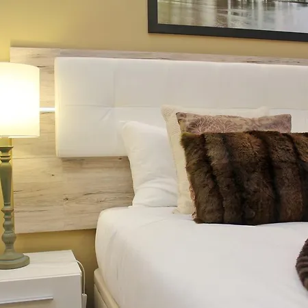 America By Madeira * فونشال