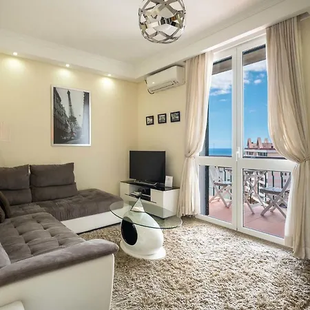 America By Madeira فونشال