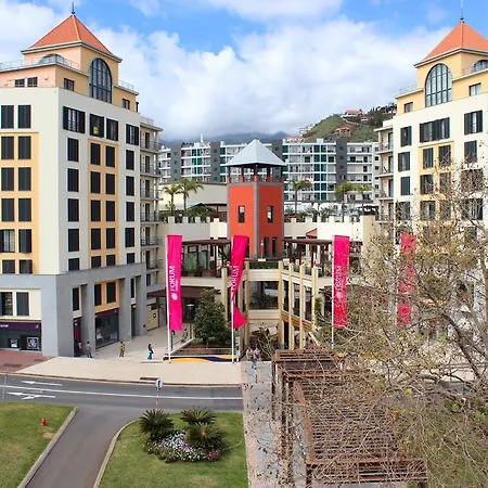 America By Madeira * Funchal (Madeira)