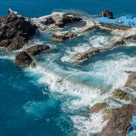 America By Madeira Фуншал